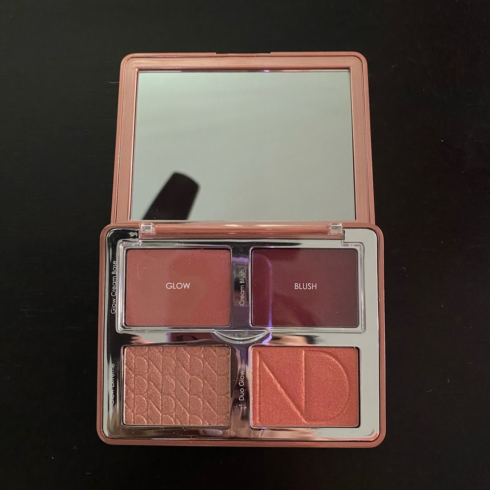 Natasha Denona Bloom Pallete - preowned